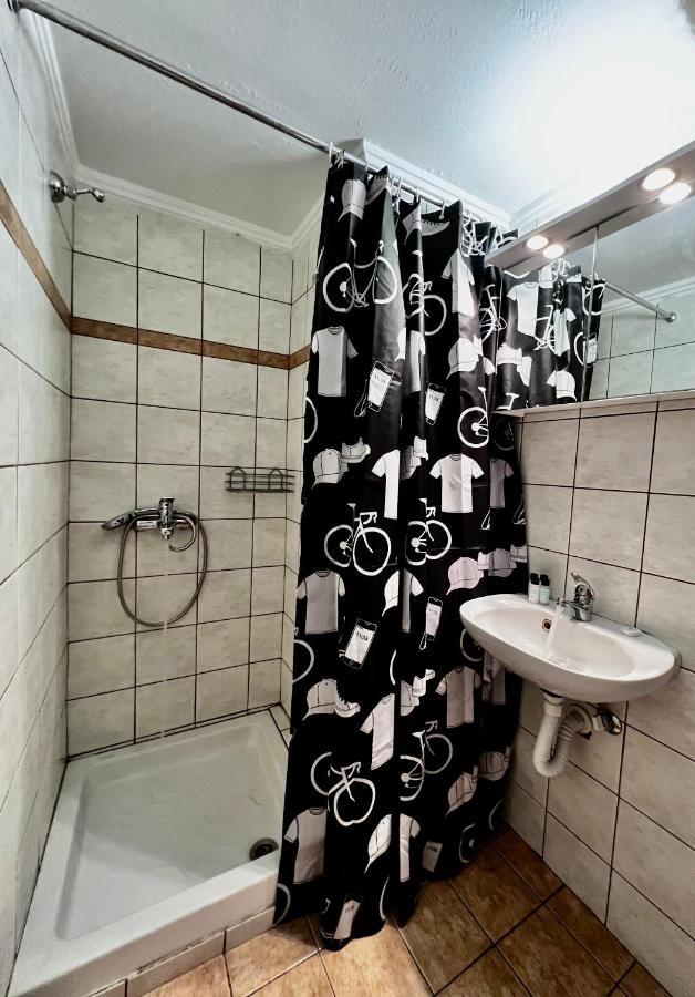 Central Single Room Ground Floor Heraklion  Екстер'єр фото